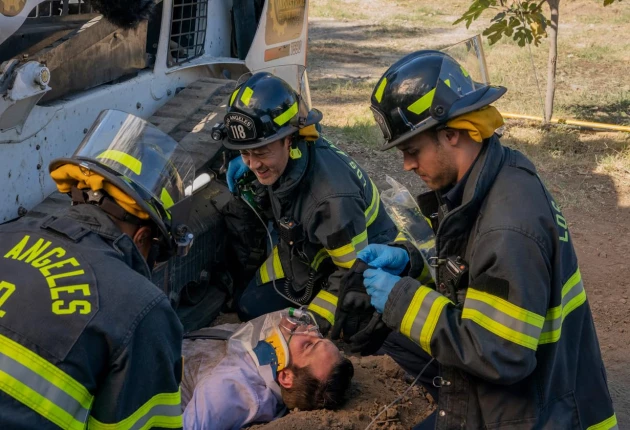 Кадр из «911 служба спасения» 3 сезон 11 серия