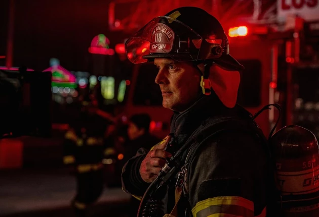 Кадр из «911 служба спасения» 2 сезон 16 серия