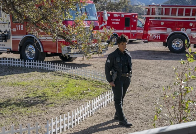 Кадр из «911 служба спасения» 3 сезон 15 серия